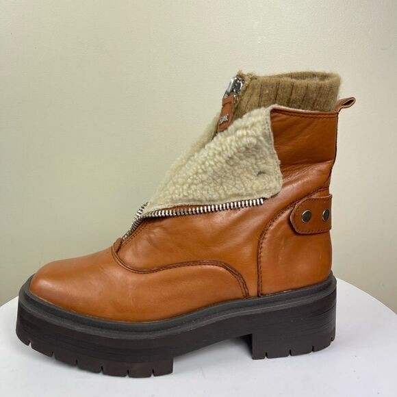 Sam Edelman Linds Bootie - Picture 3 of 5